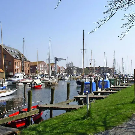 Holiday Flat In Der Orther Reede Fehmarn-orth - Dos02021-dya